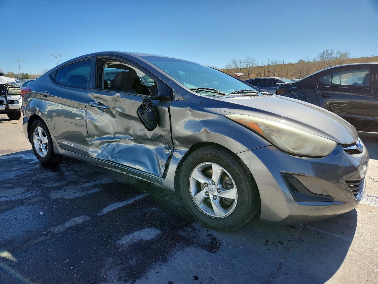 2014 HYUNDAI ELANTRA