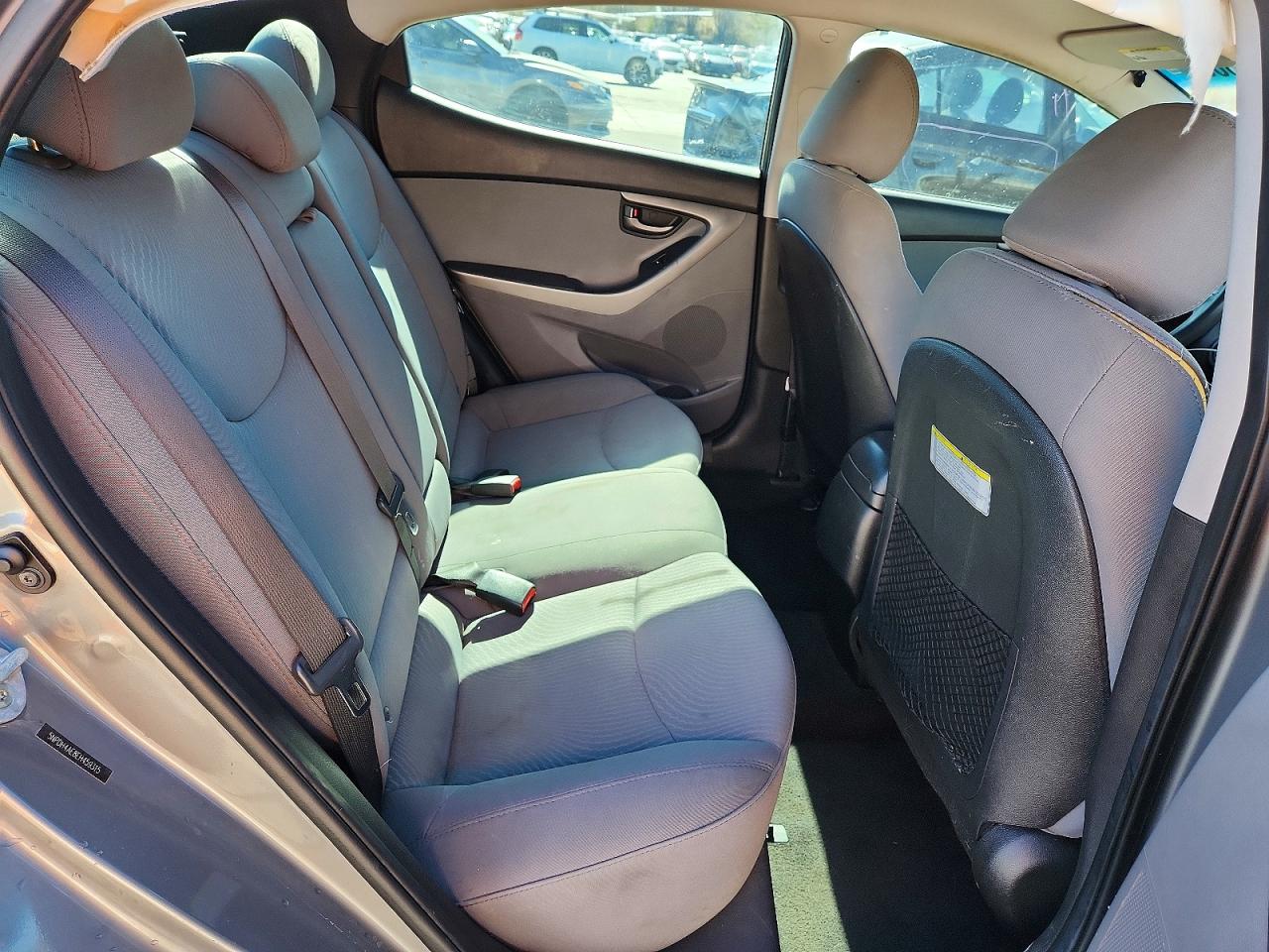 2014 HYUNDAI ELANTRA