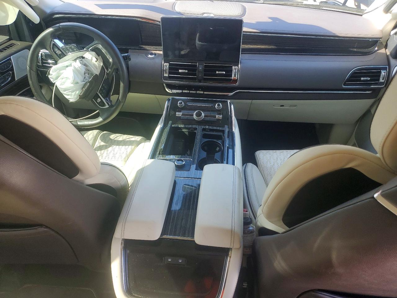 2024 LINCOLN NAVIGATOR