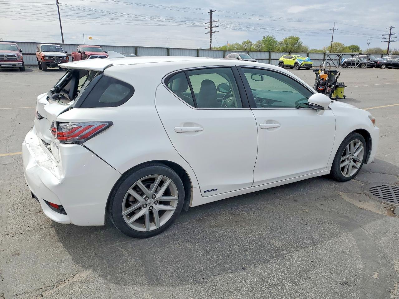 2015 LEXUS CT 200