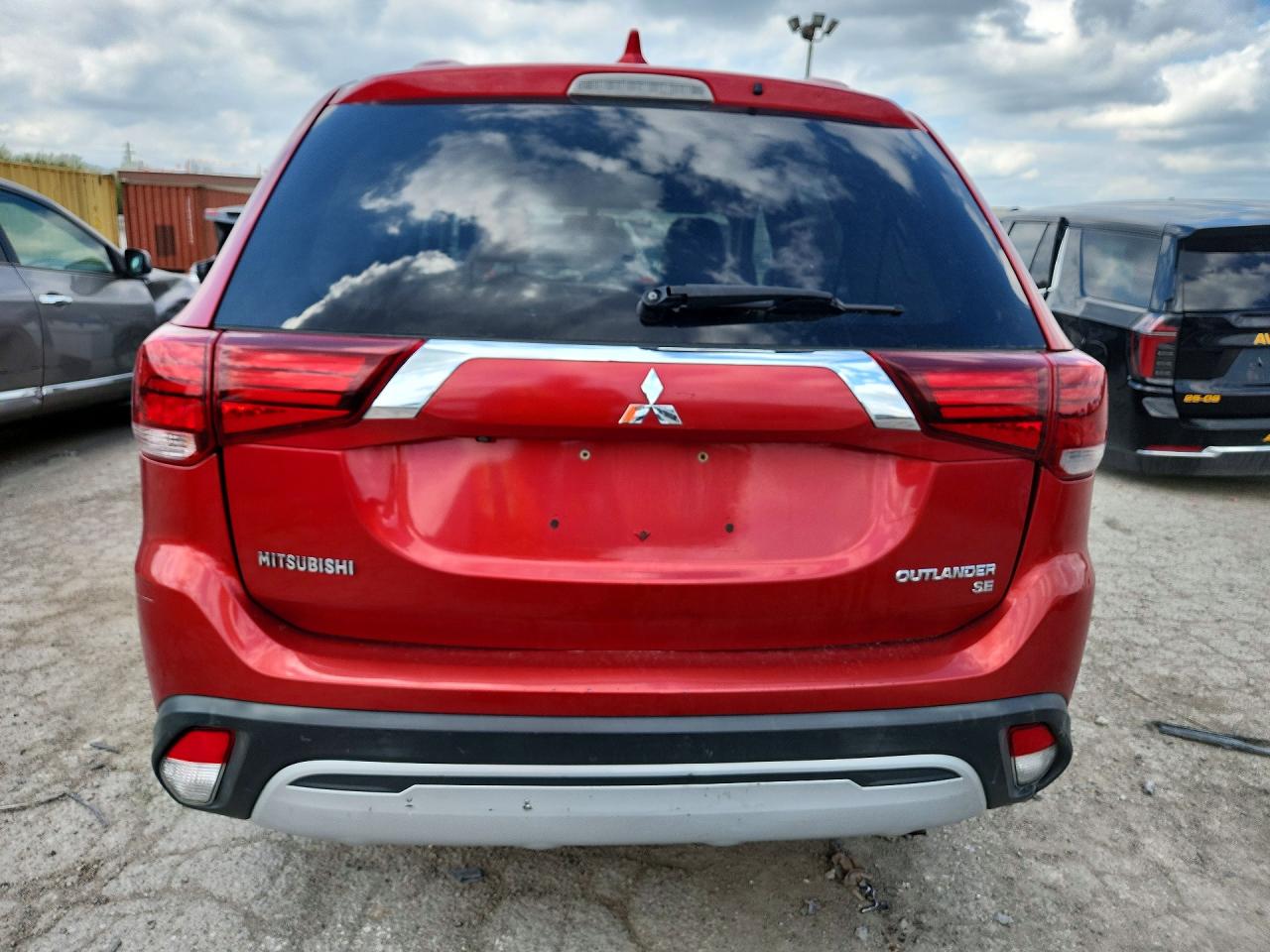 2019 MITSUBISHI OUTLANDER