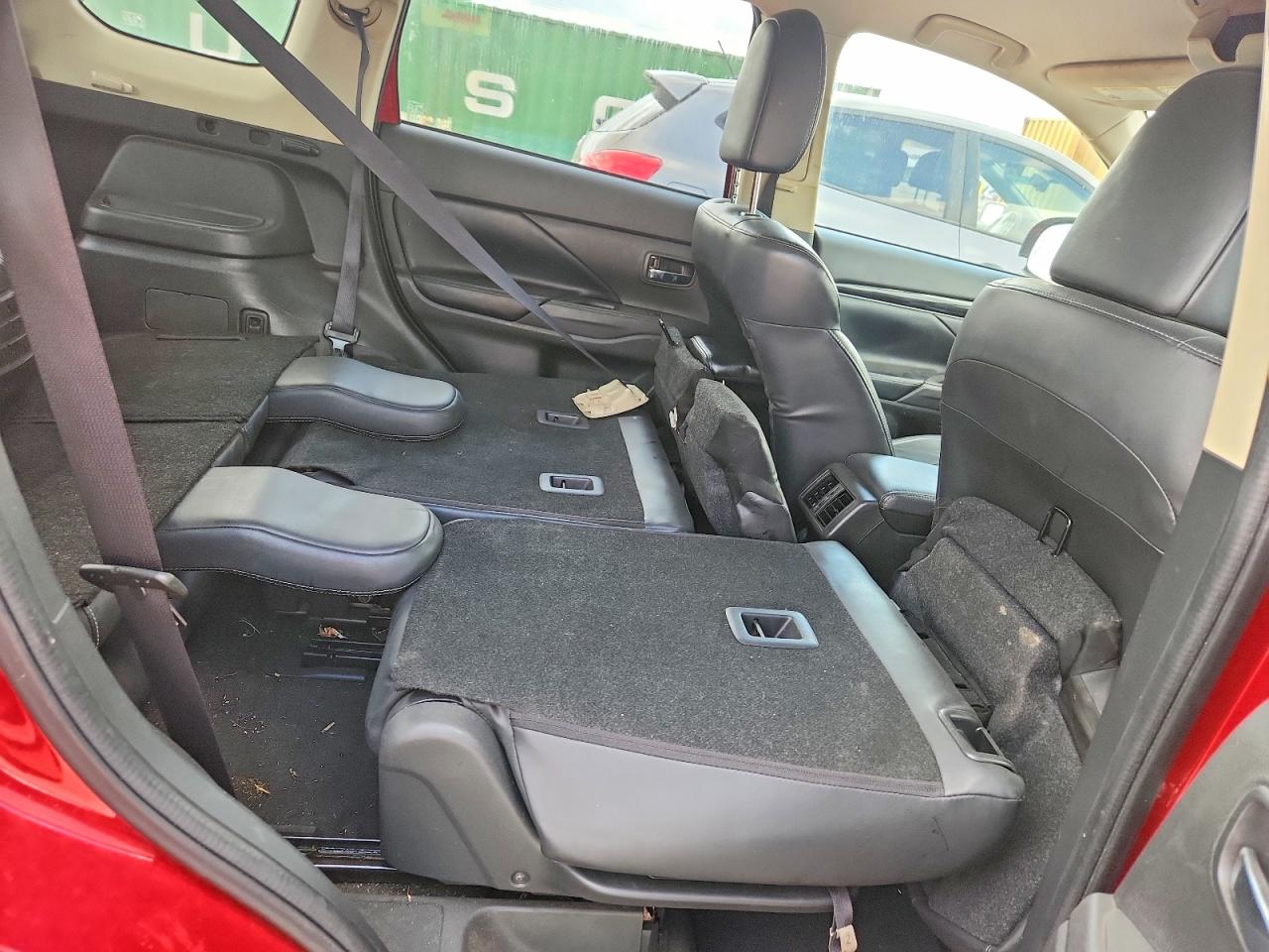 2019 MITSUBISHI OUTLANDER