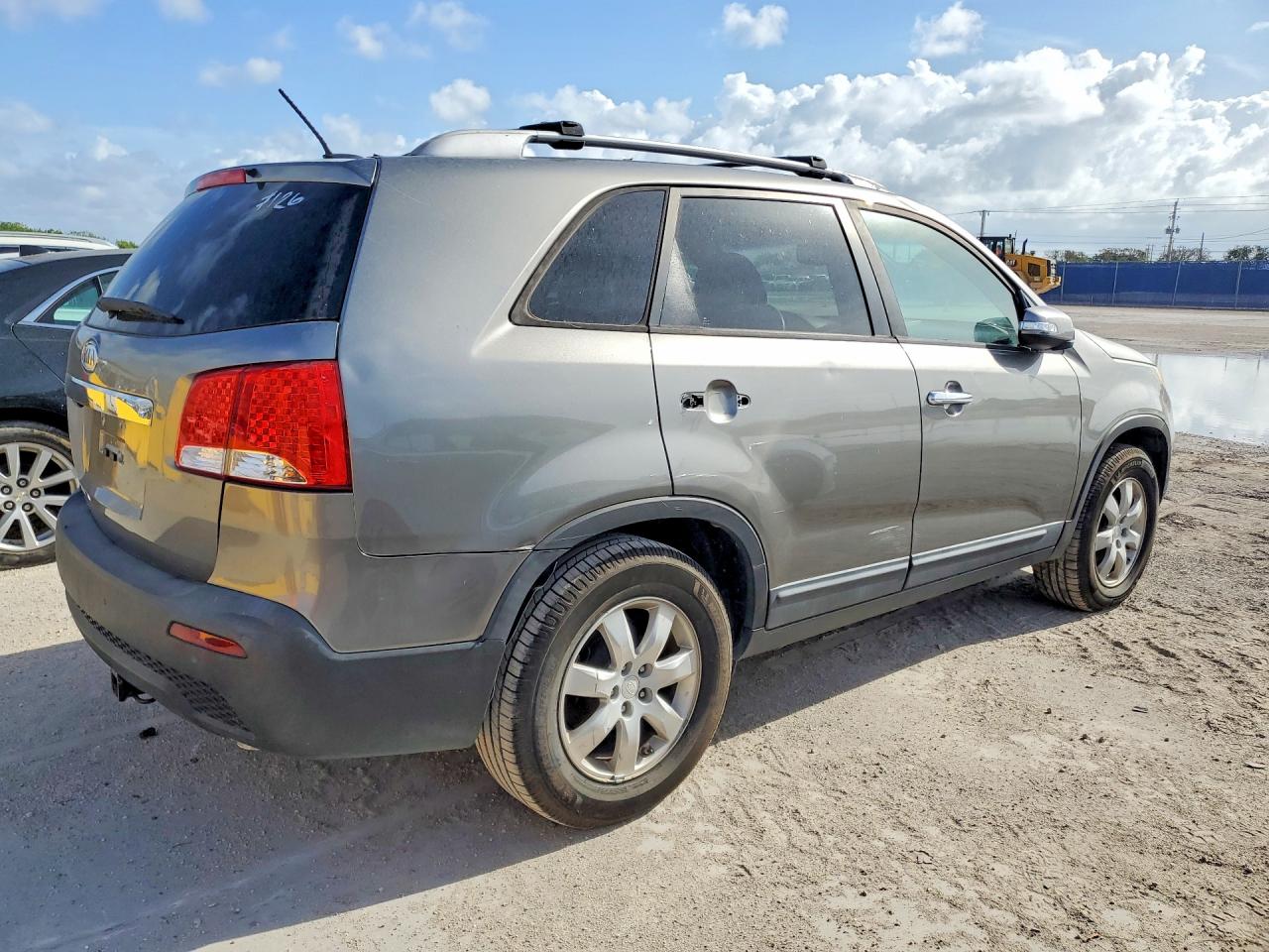 2012 KIA SORENTO