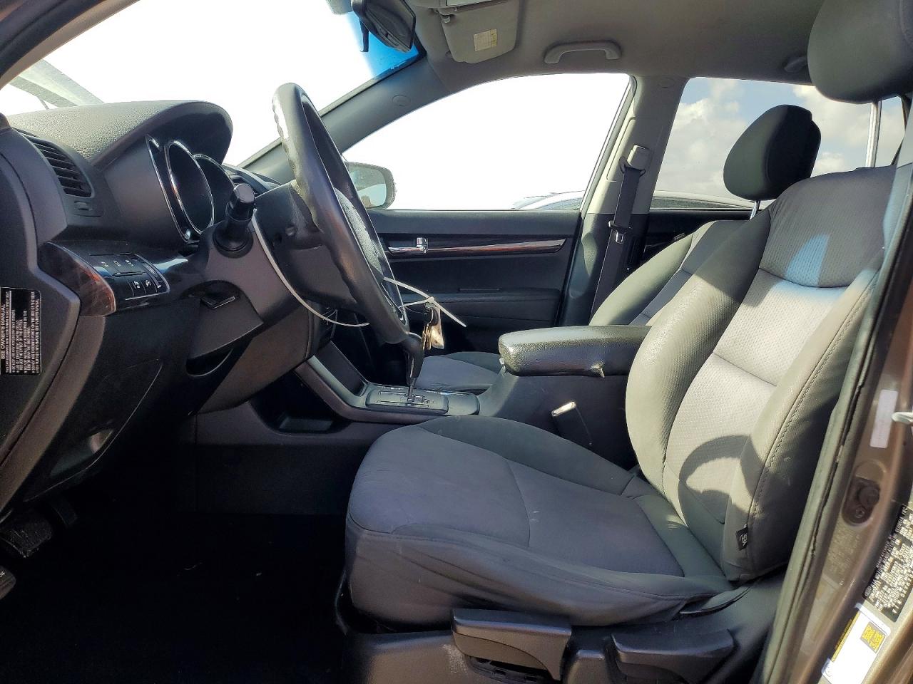 2012 KIA SORENTO