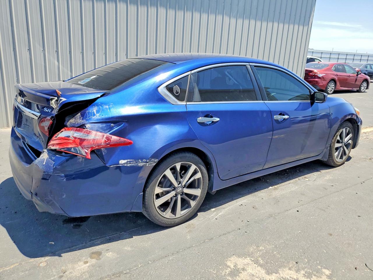 2017 NISSAN ALTIMA
