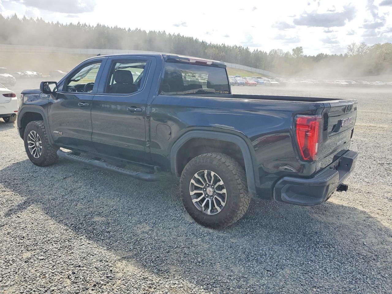 2021 GMC SIERRA
