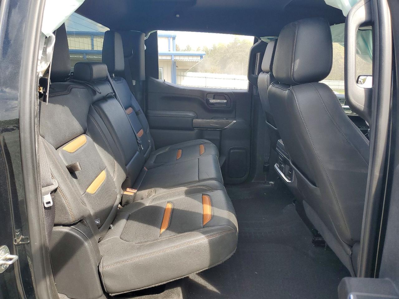 2021 GMC SIERRA