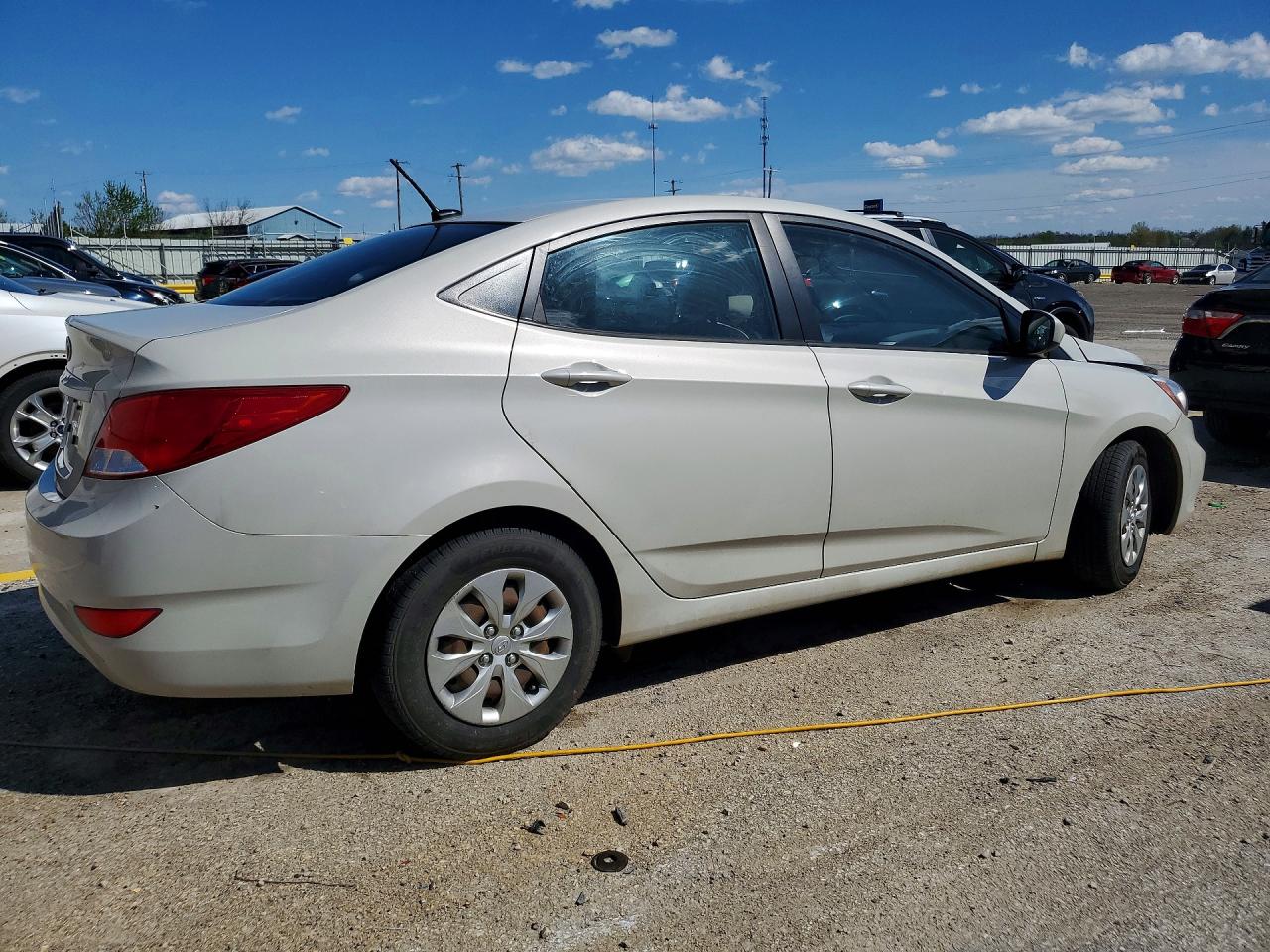 2016 HYUNDAI ACCENT