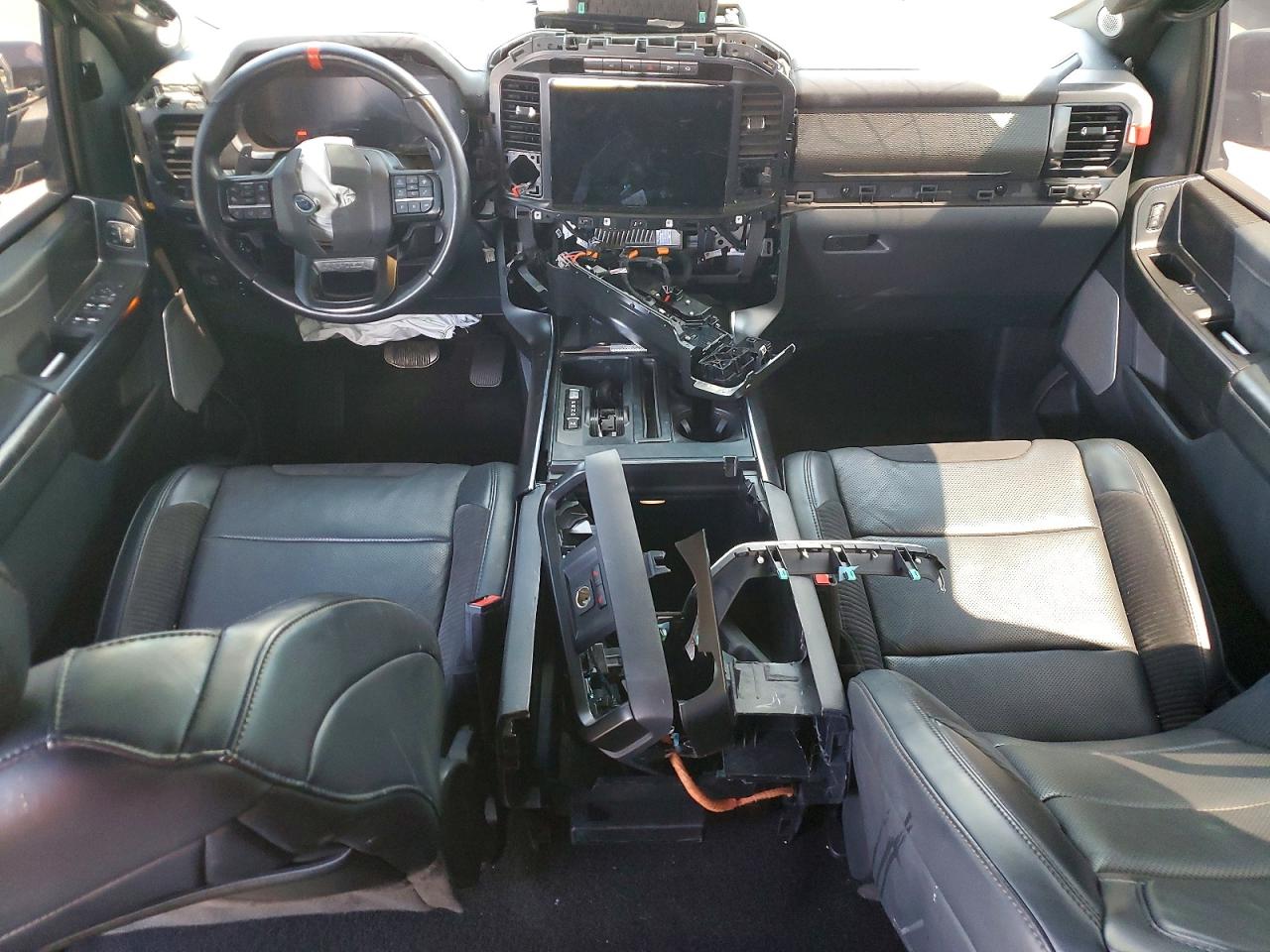 2022 FORD F150