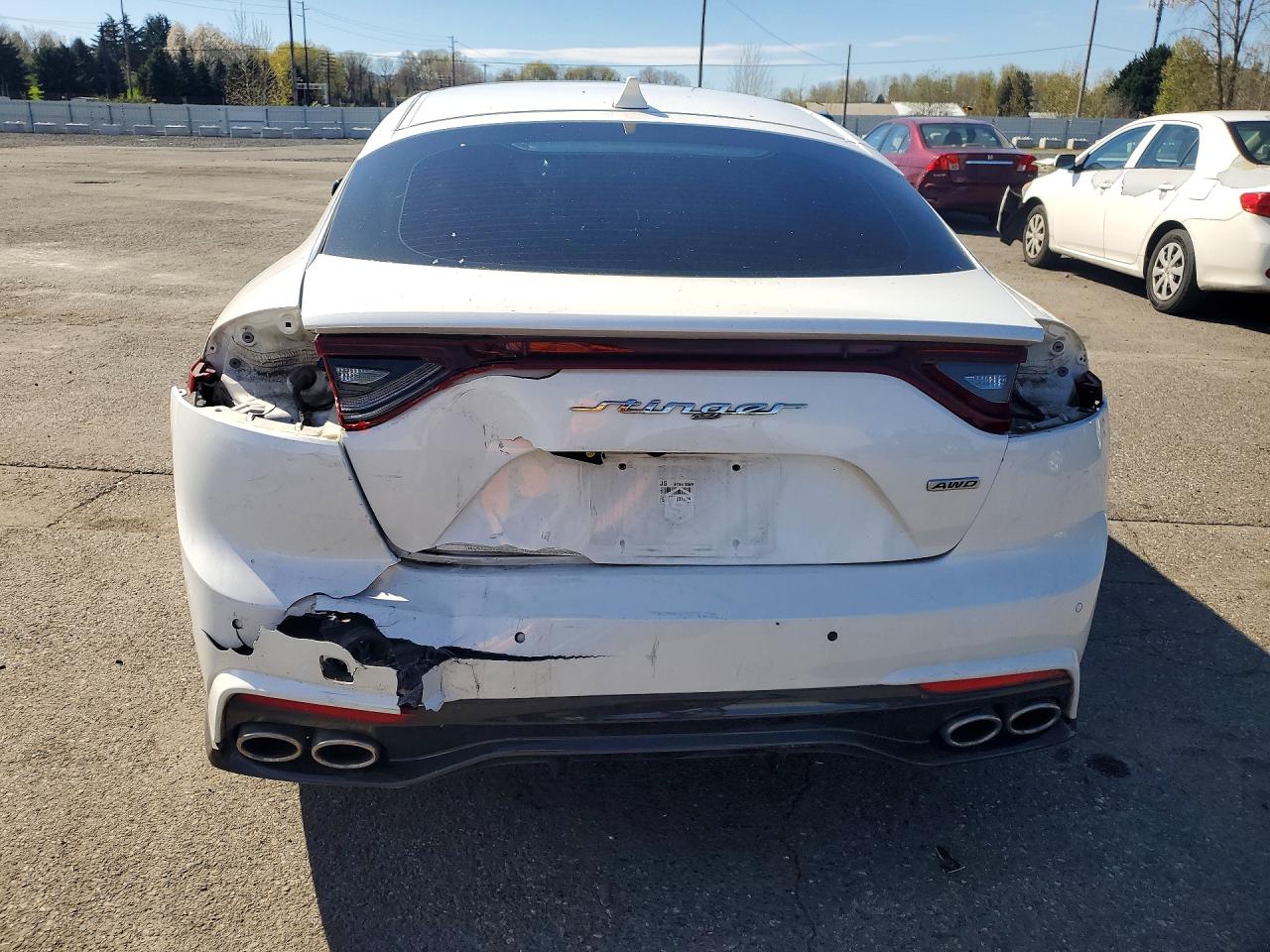 2018 KIA STINGER