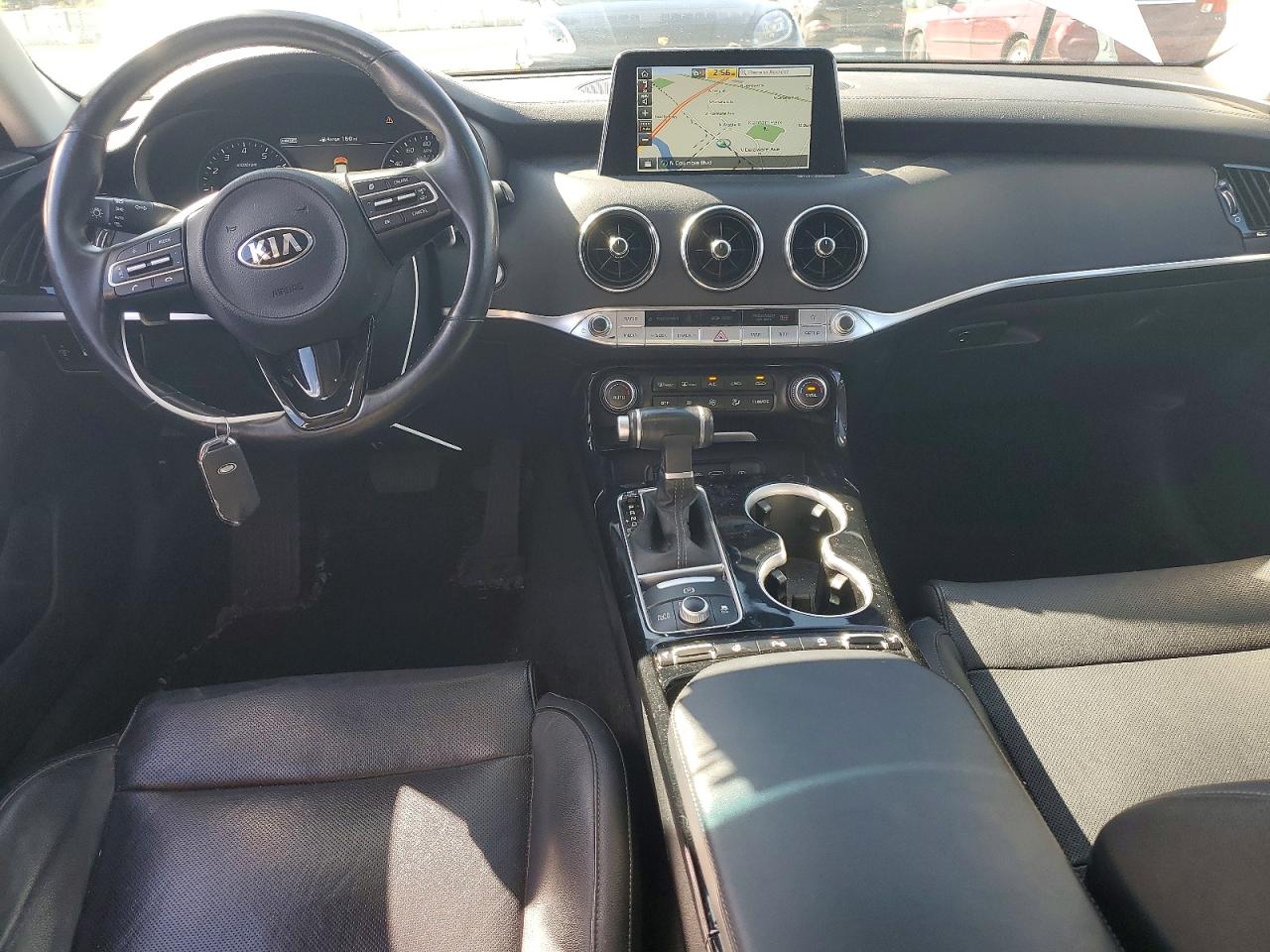 2018 KIA STINGER