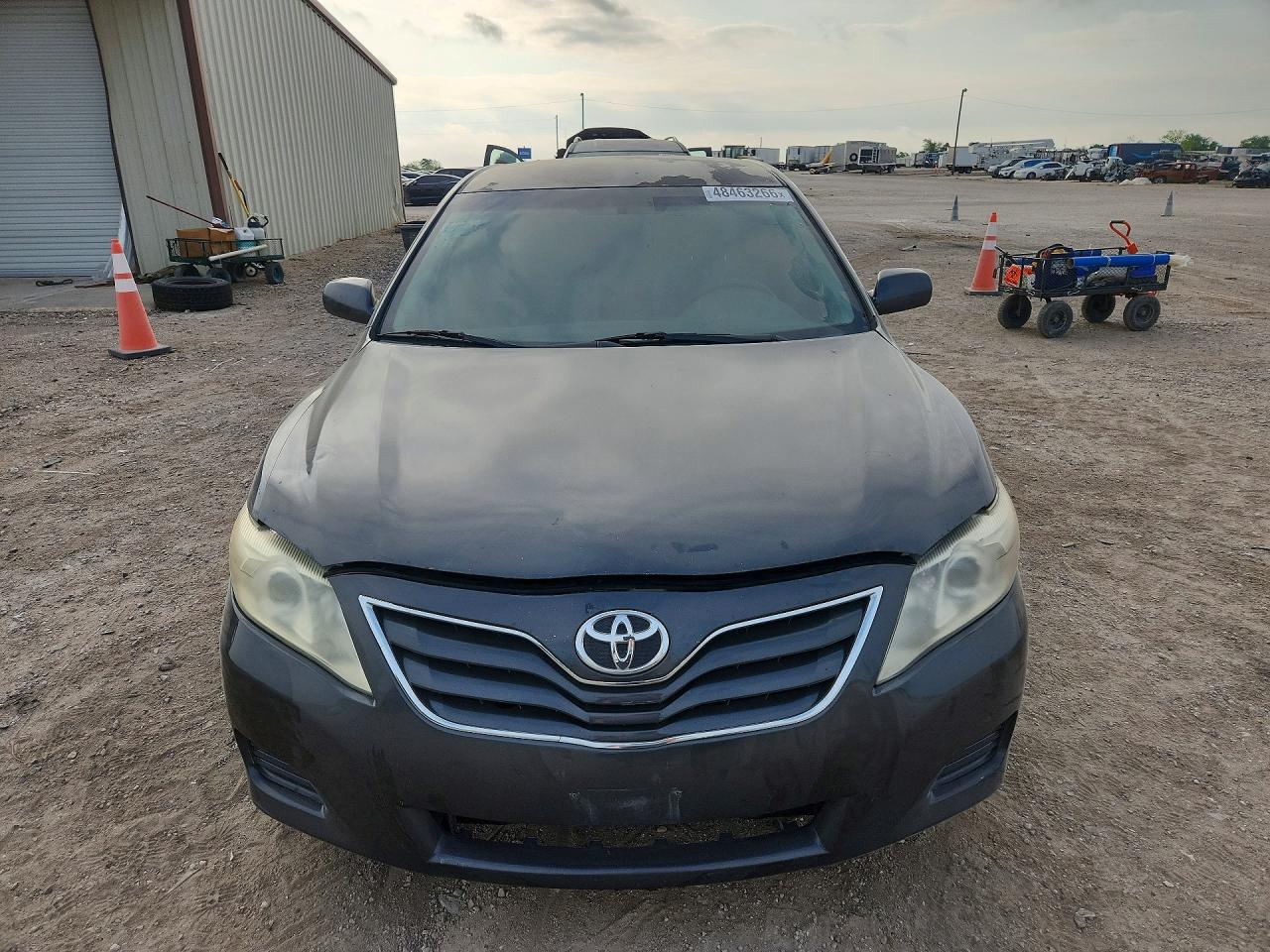 2011 TOYOTA CAMRY