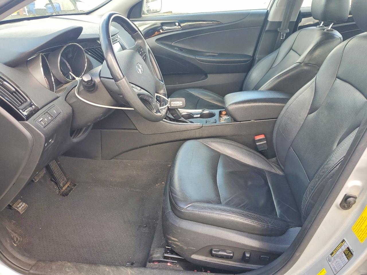 2013 HYUNDAI SONATA