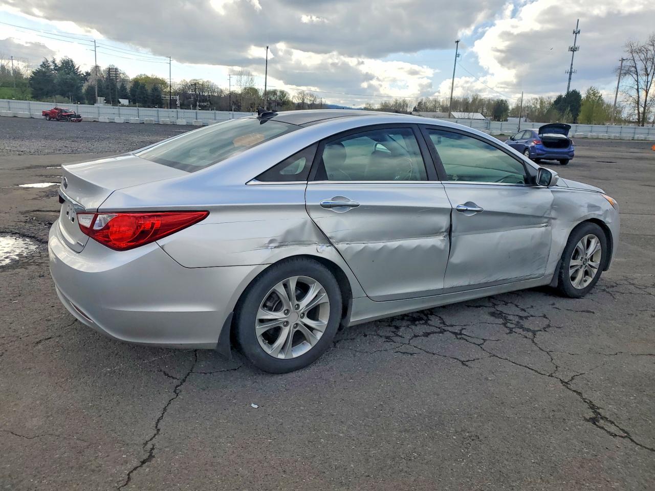 2013 HYUNDAI SONATA