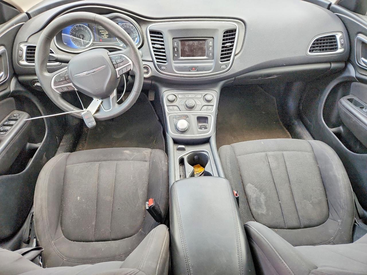 2015 CHRYSLER 200