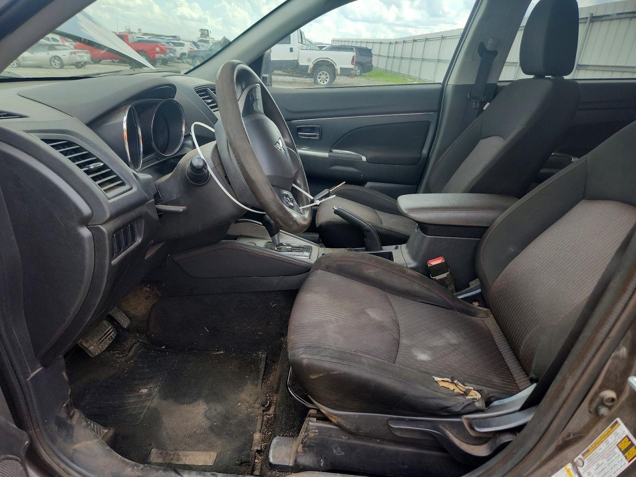 2019 MITSUBISHI OUTLANDER
