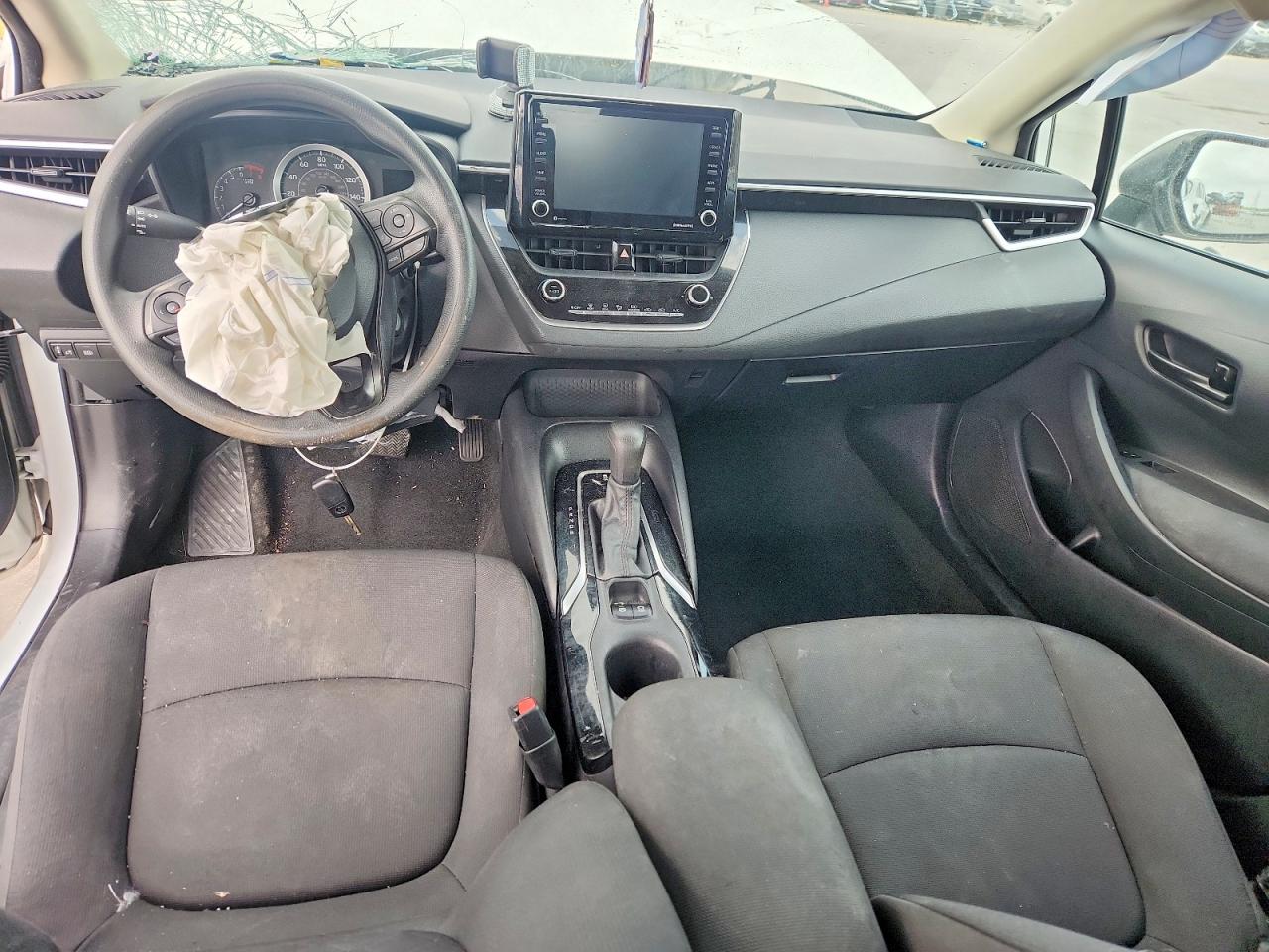 2022 TOYOTA COROLLA