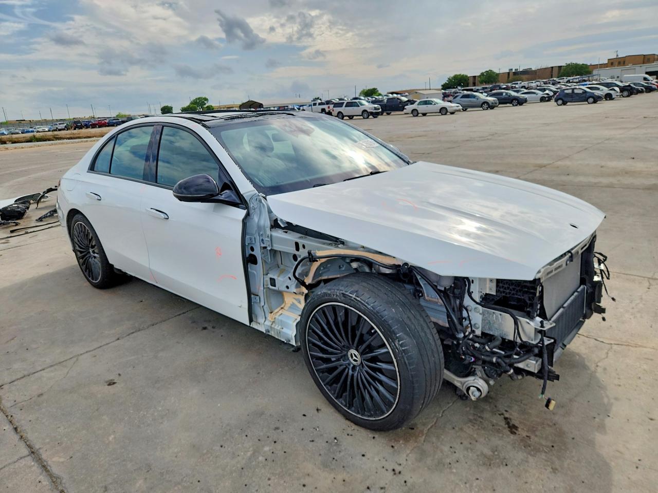 2024 MERCEDES-BENZ E-CLASS