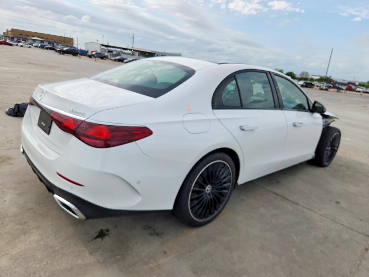 2024 MERCEDES-BENZ E-CLASS