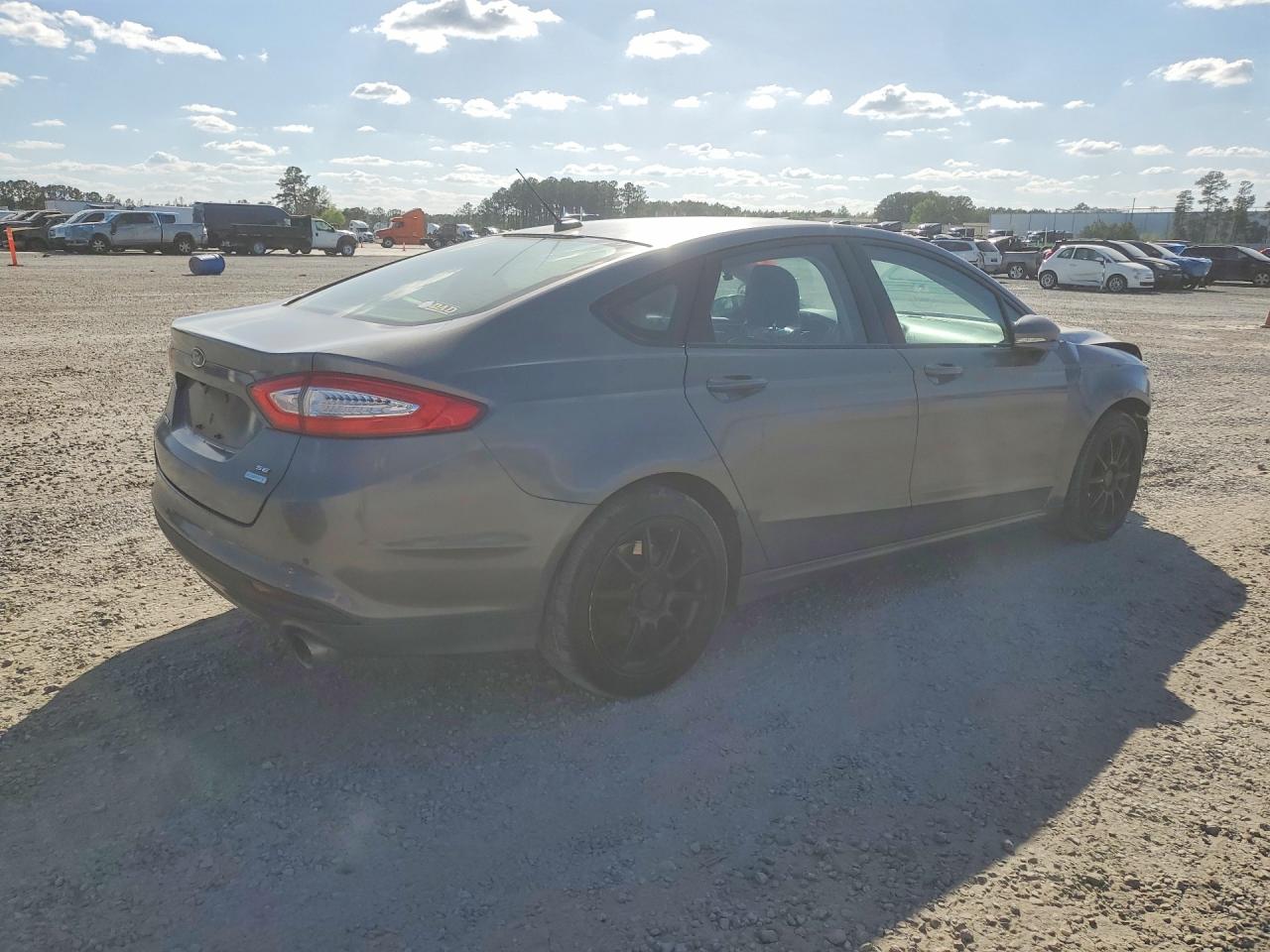 2013 FORD FUSION