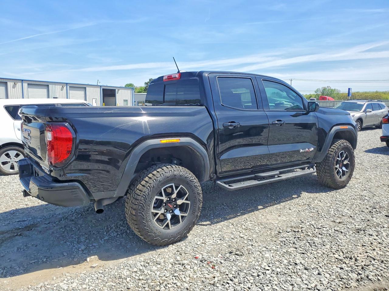 2025 GMC CANYON