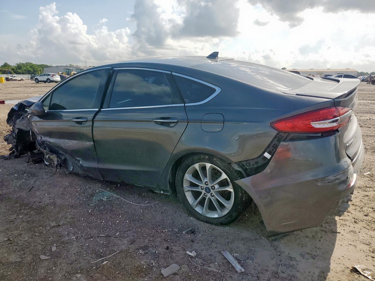 2019 FORD FUSION