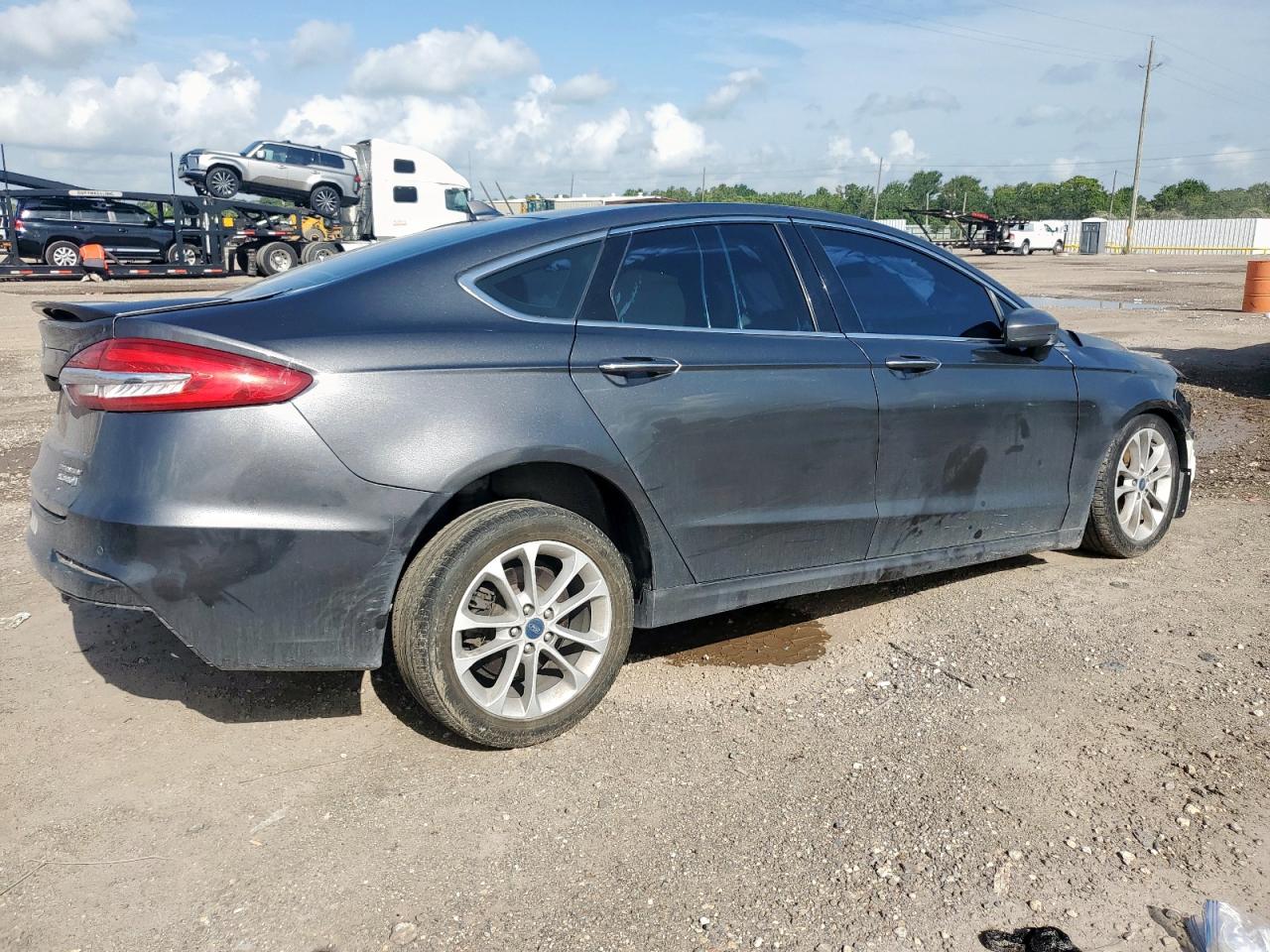 2019 FORD FUSION