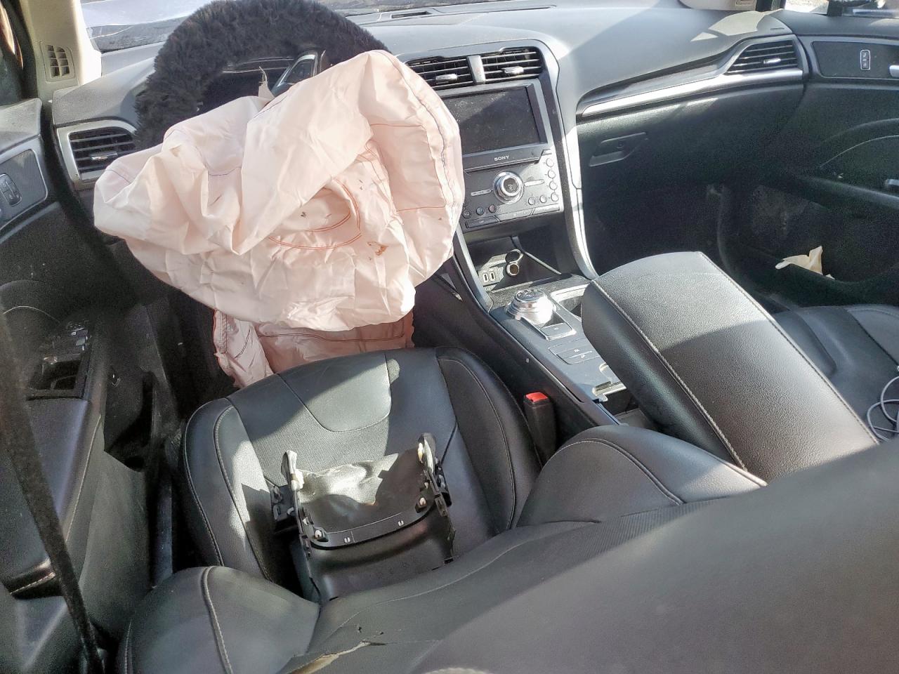 2019 FORD FUSION