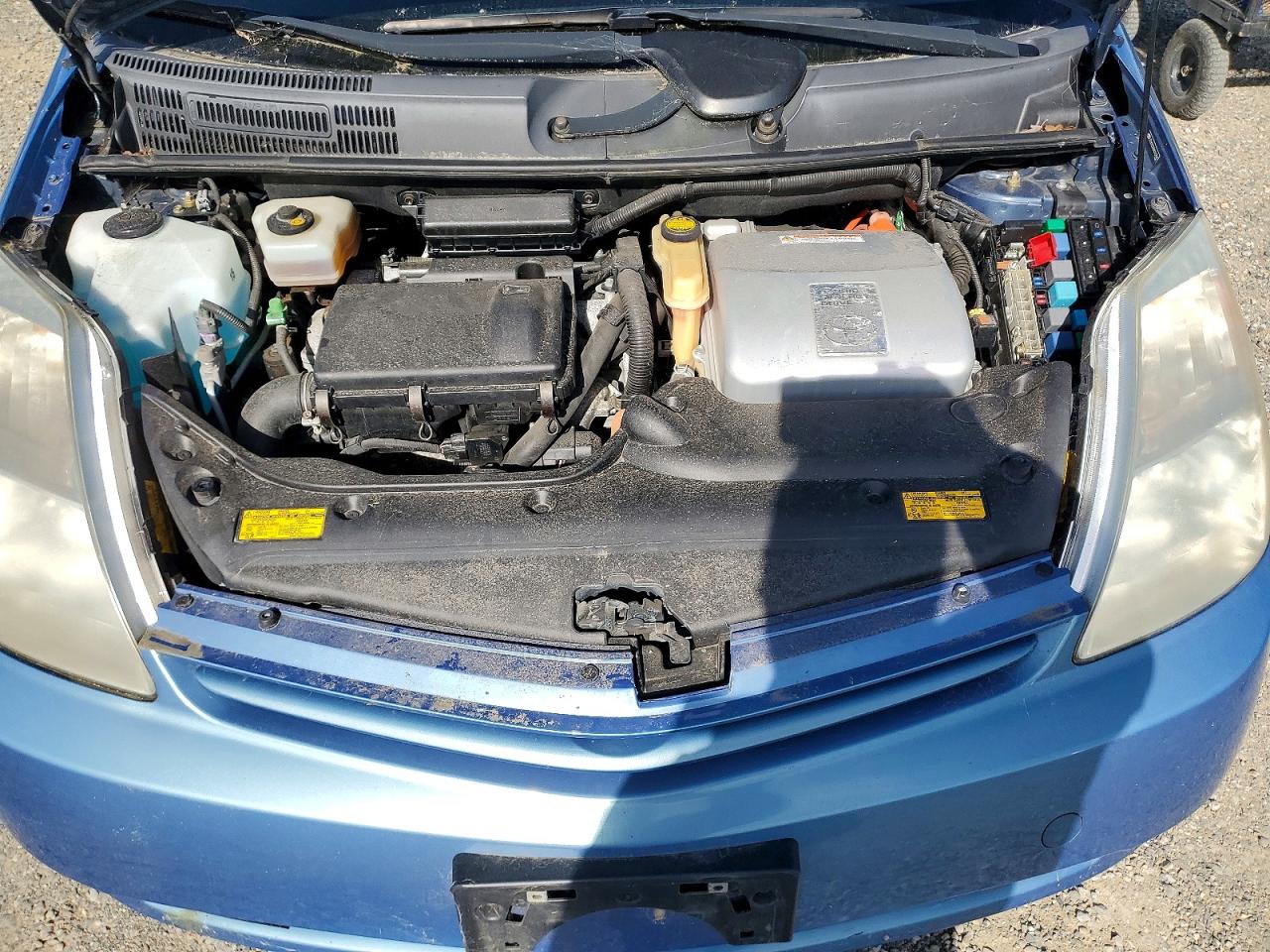 2004 TOYOTA PRIUS