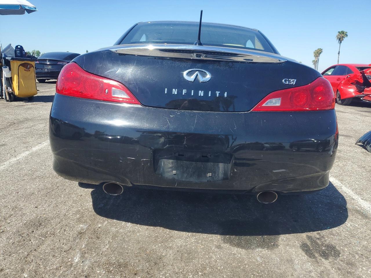 2009 INFINITI G37