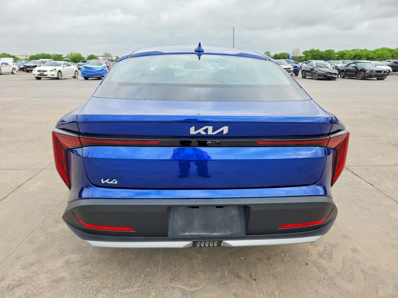 2025 KIA K4