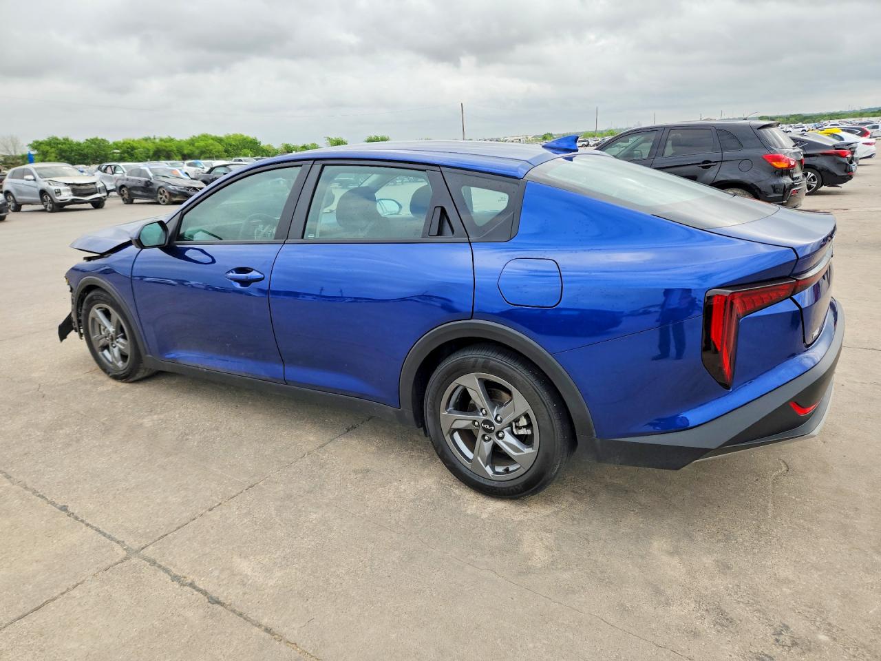 2025 KIA K4