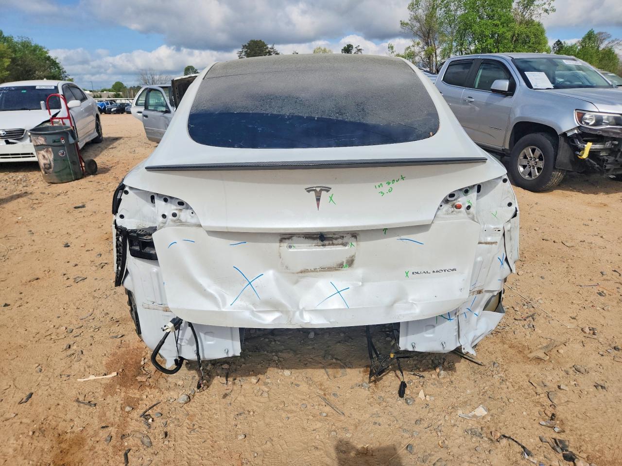2023 TESLA MODEL Y