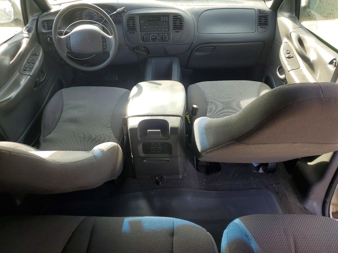 2001 FORD EXPEDITION