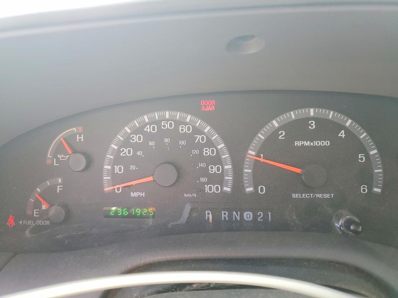 2001 FORD EXPEDITION