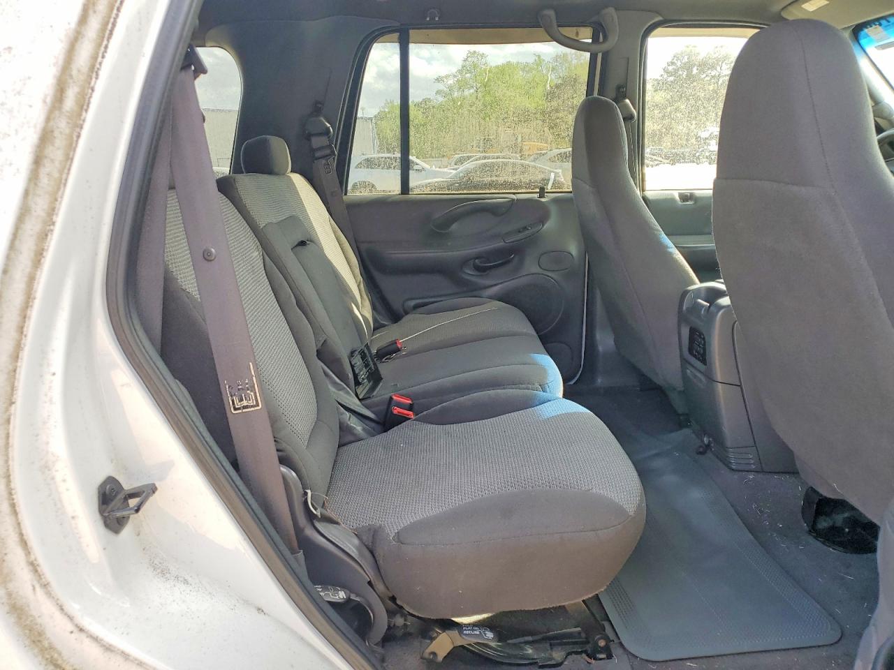 2001 FORD EXPEDITION