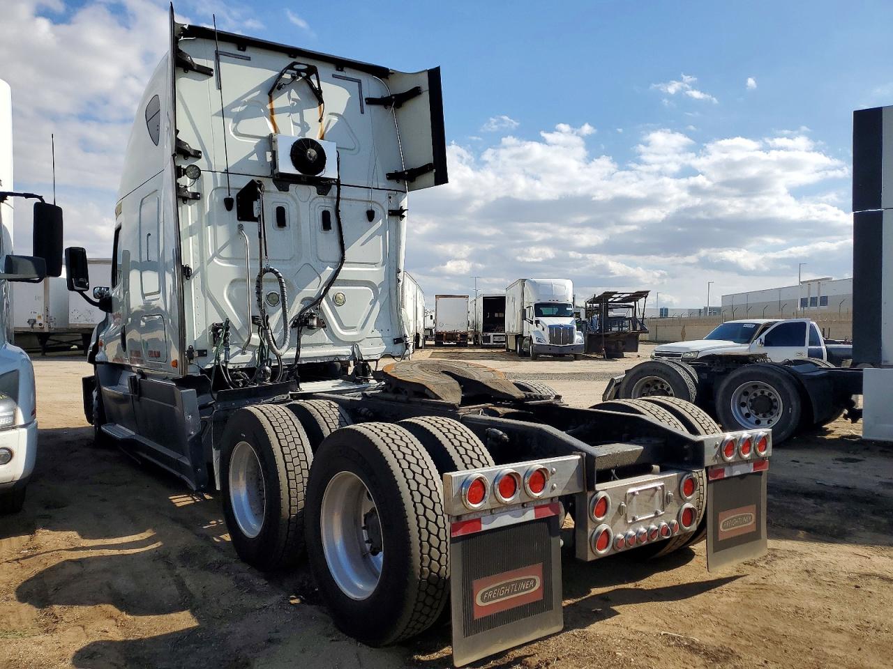 2017 FREIGHTLINER ALL OTHER