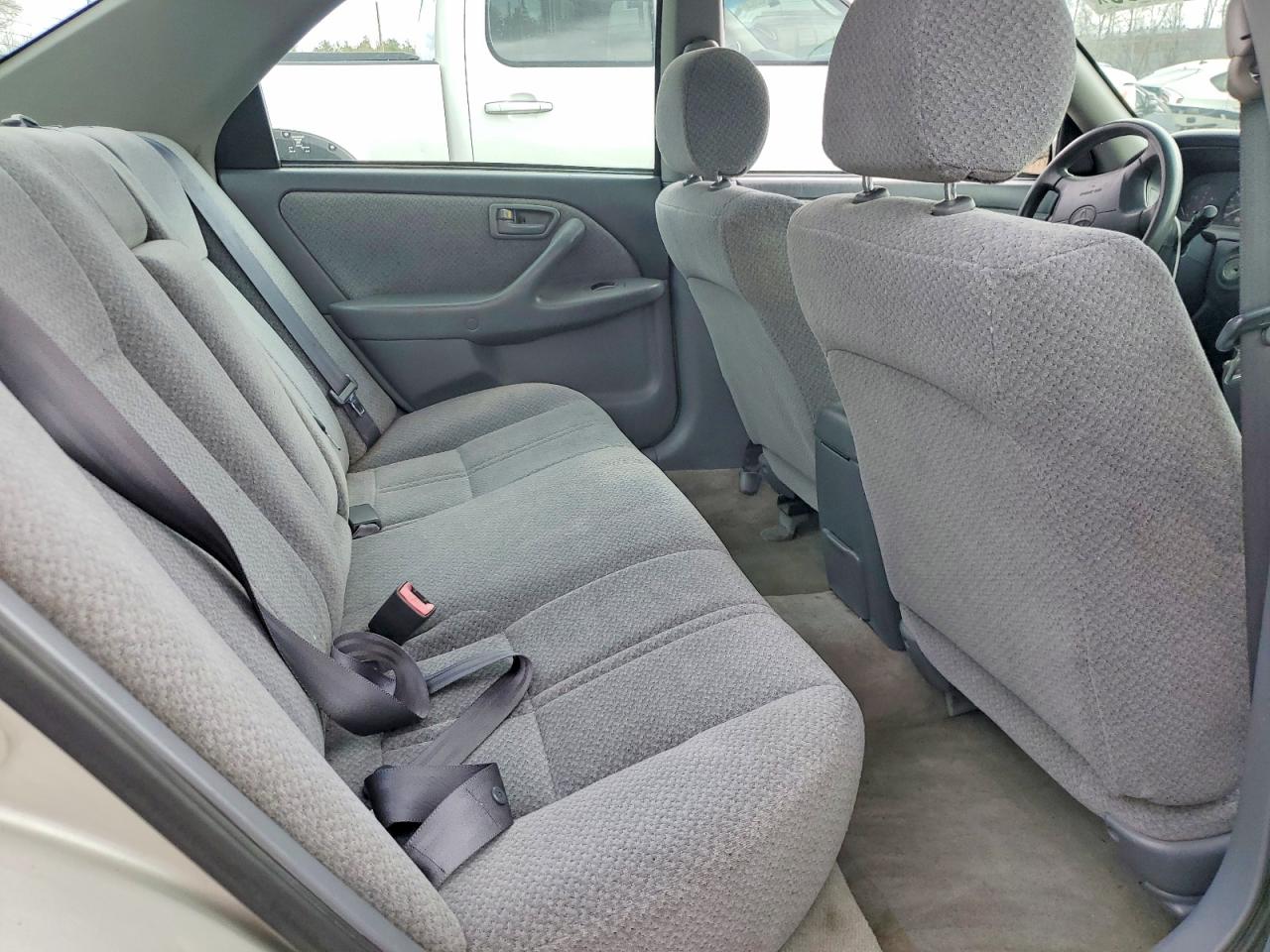 2001 TOYOTA CAMRY