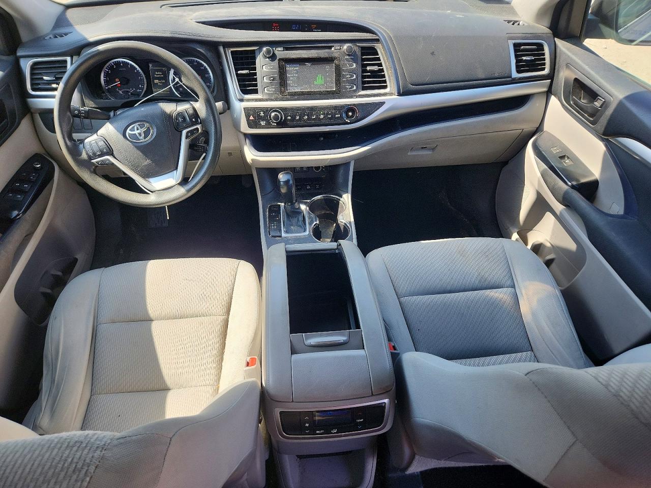 2017 TOYOTA HIGHLANDER