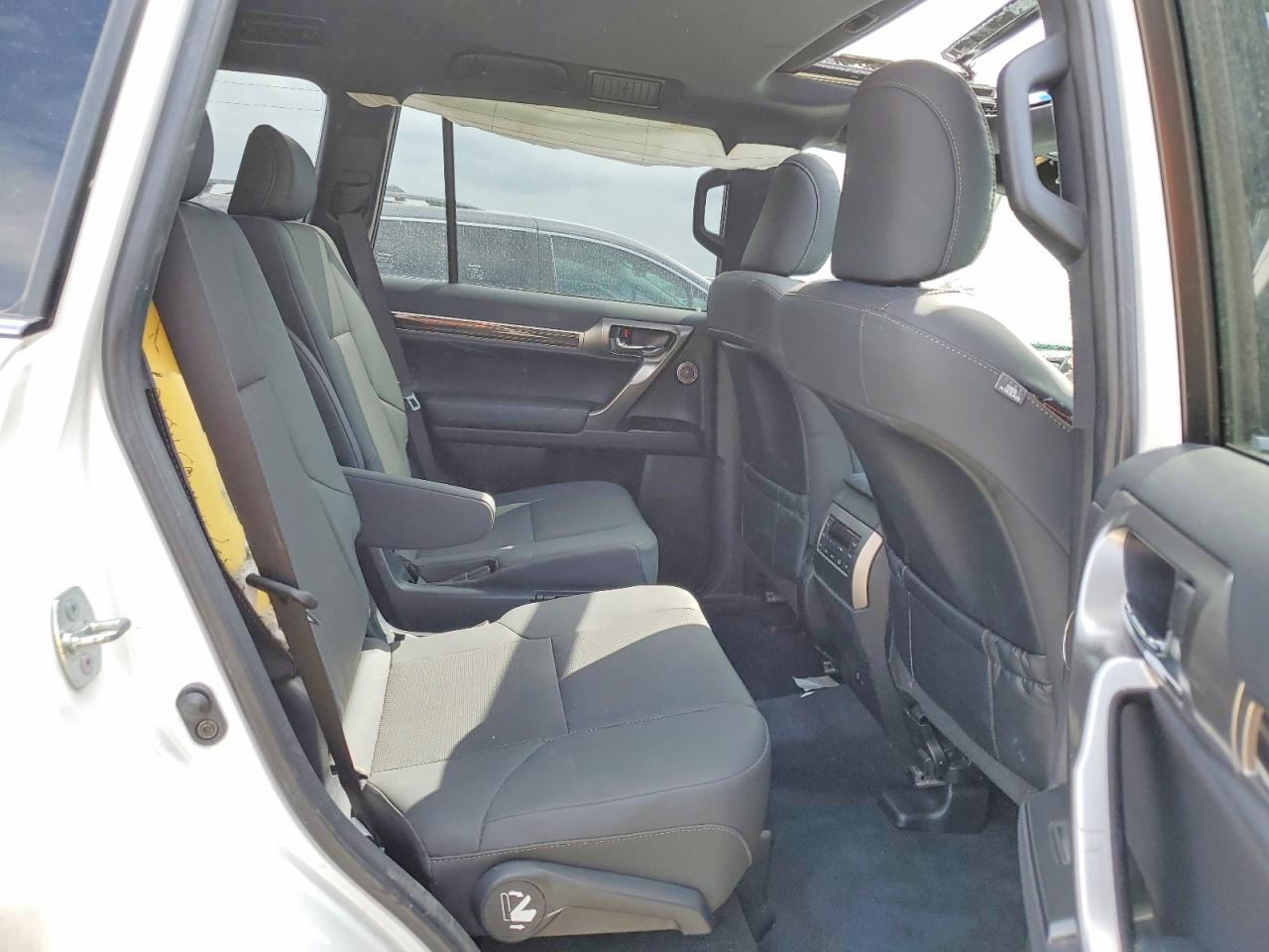 2023 LEXUS GX