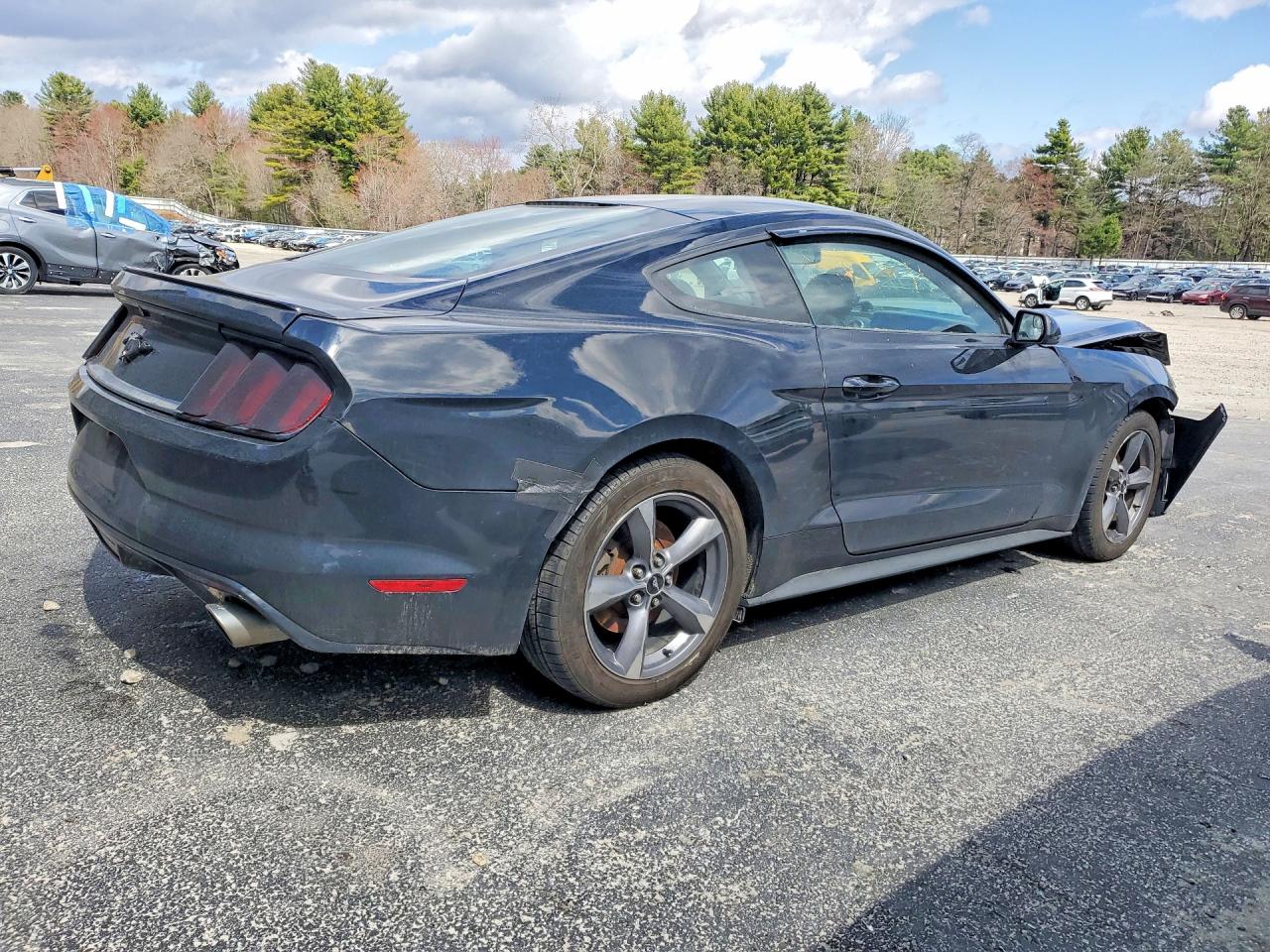 2015 FORD MUSTANG
