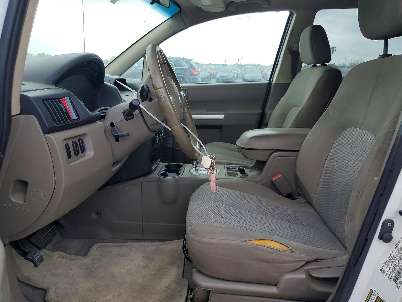 2010 MITSUBISHI ENDEAVOR