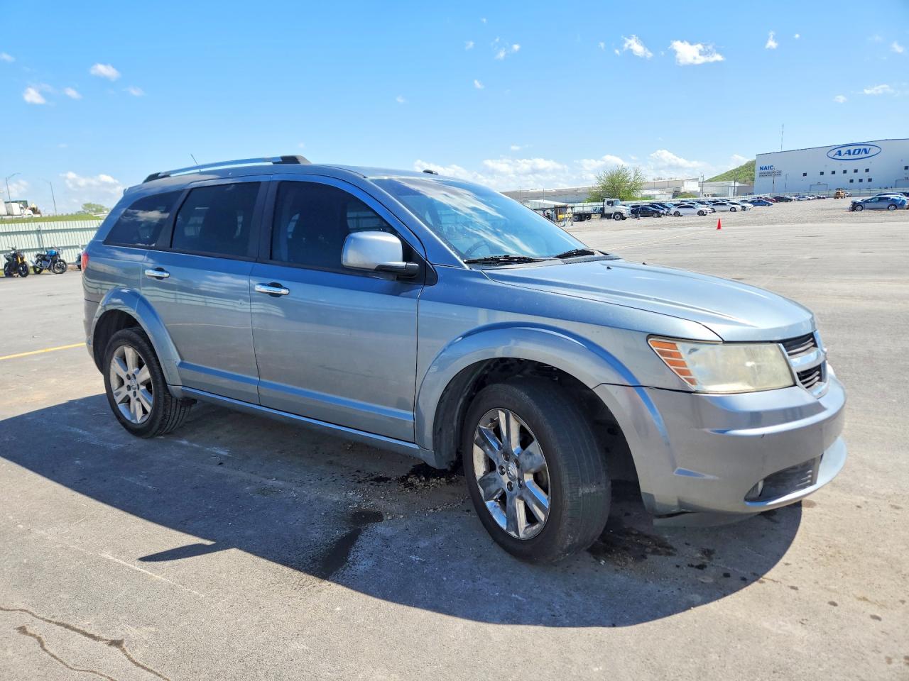 2010 DODGE JOURNEY