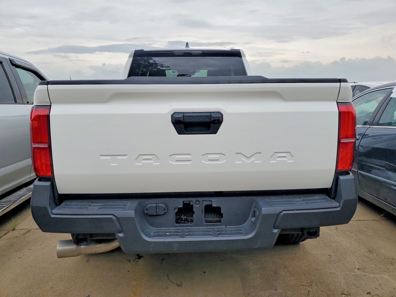 2025 TOYOTA TACOMA