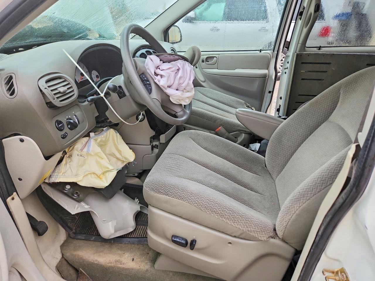2005 DODGE CARAVAN