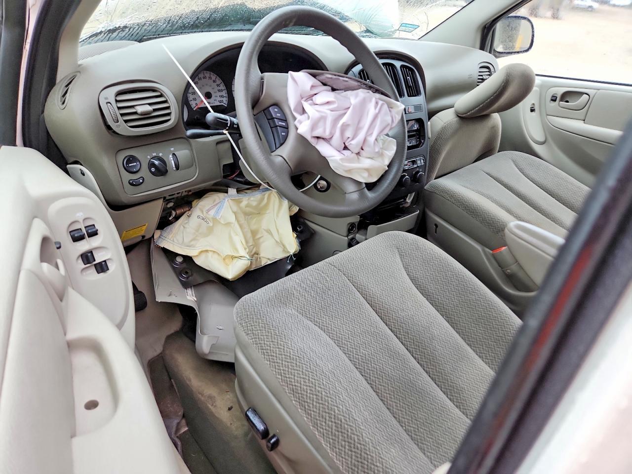 2005 DODGE CARAVAN