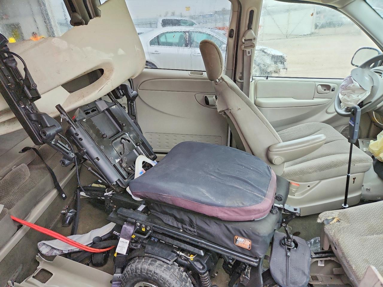 2005 DODGE CARAVAN