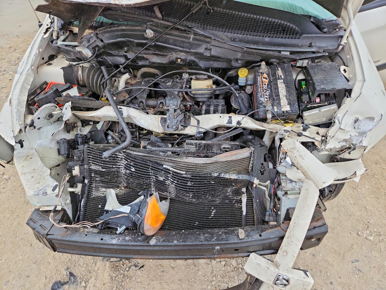 2005 DODGE CARAVAN