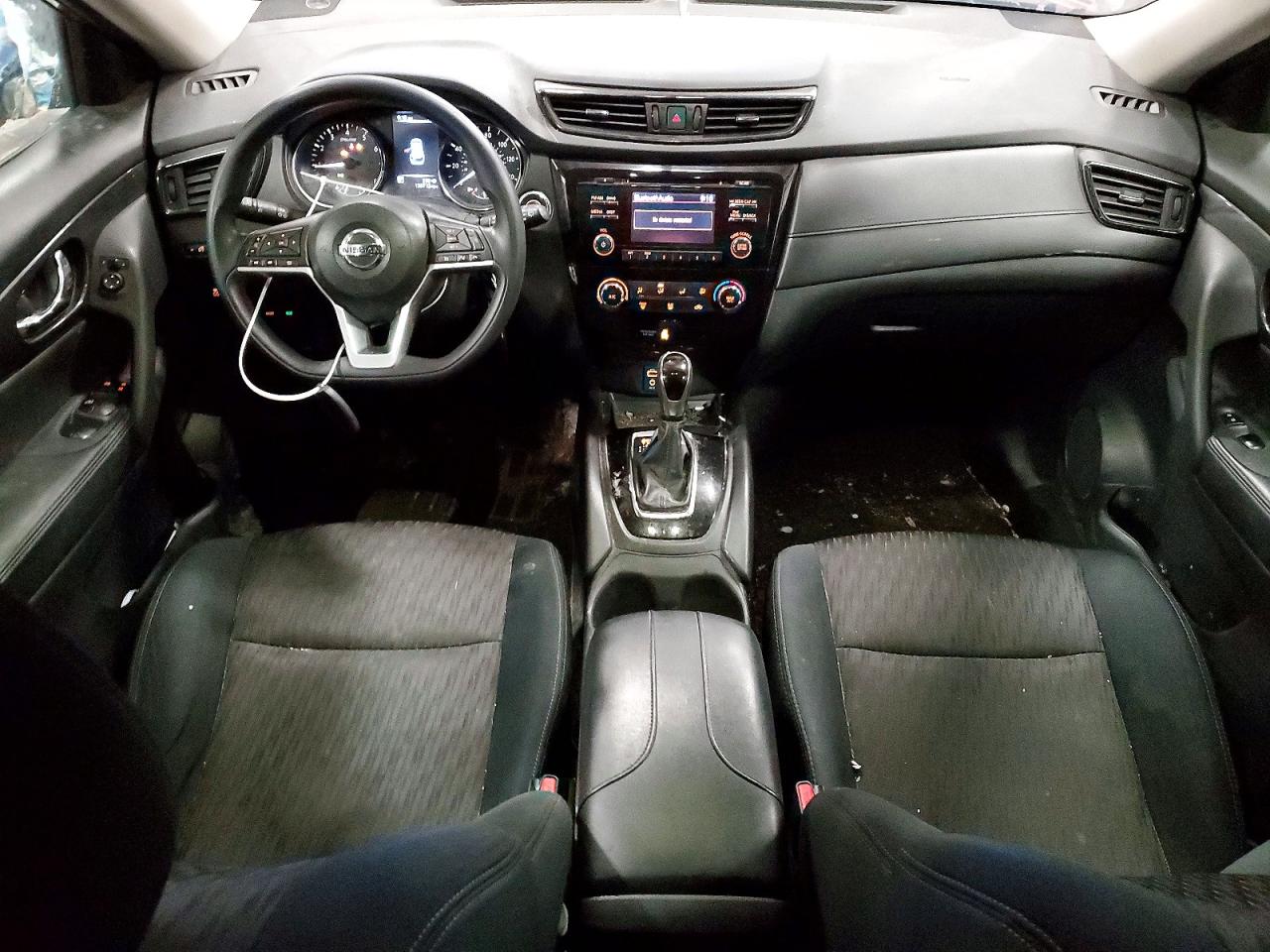 2017 NISSAN ROGUE