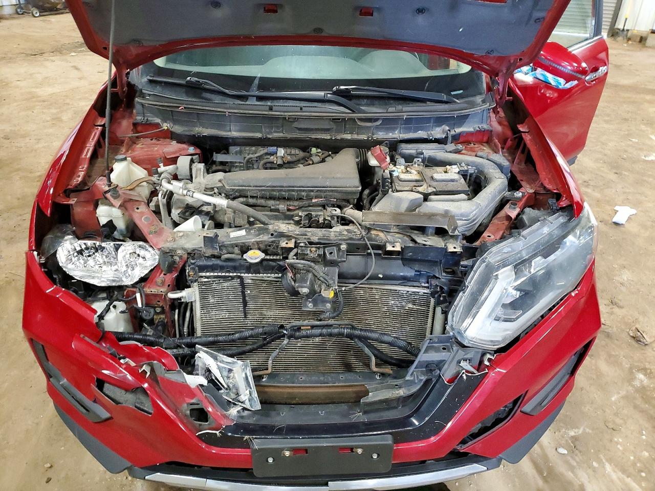 2017 NISSAN ROGUE